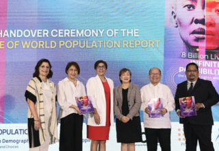 Handover of UNFPA State of World Population Report 2023