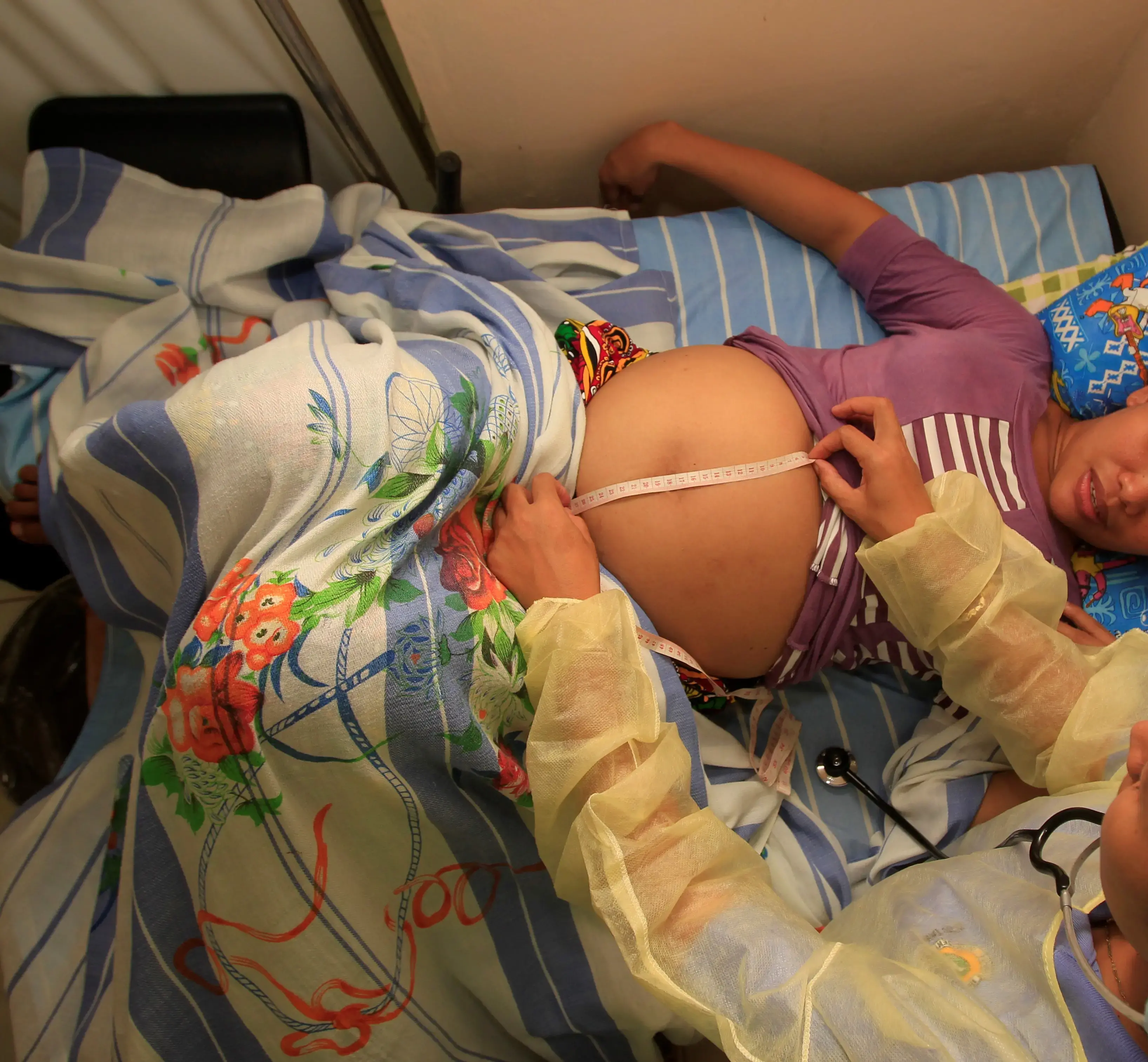 Unang Yakap and Breastfeeding Are Life-Saving for Babies in the Philippines